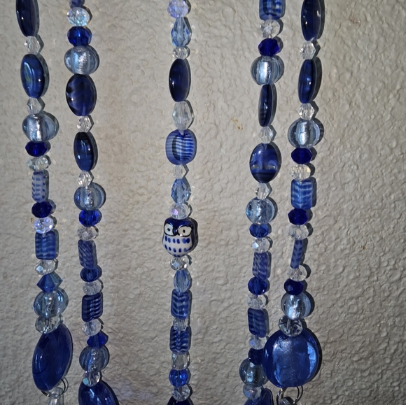 Horseshoe crystal beaded suncatcher with Owls. One of a kind. Hand made. - Picture 8 of 16